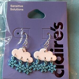 Claire's Cloud and Snowflake Earrings